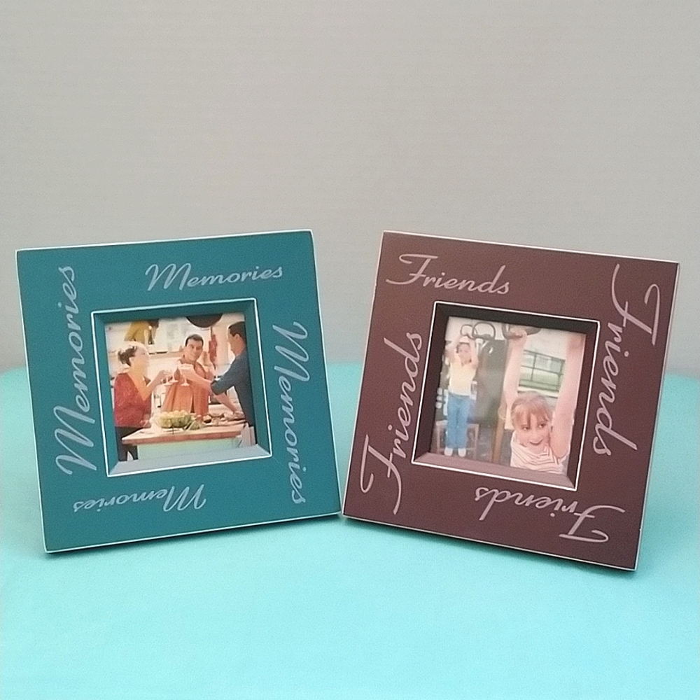 GUC Picture Frame Set